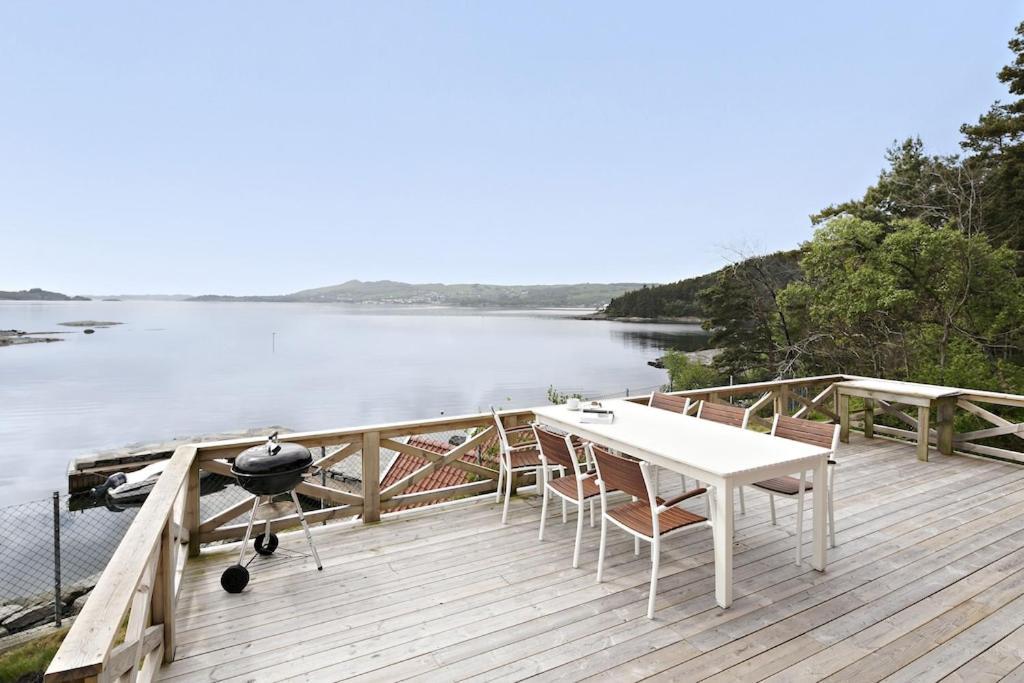 House By The Sea - 3 Bedrooms And Possibility To Rent A Boat