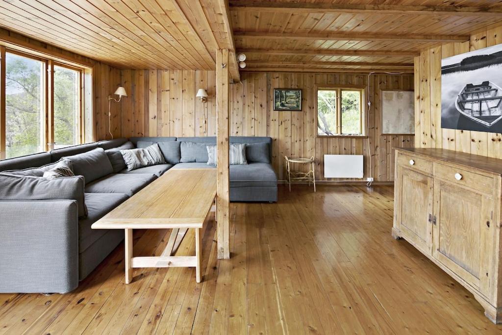House By The Sea - 3 Bedrooms And Possibility To Rent A Boat Feriehus